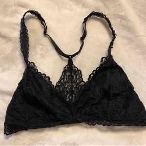 NWOT Black Triangle Bralette